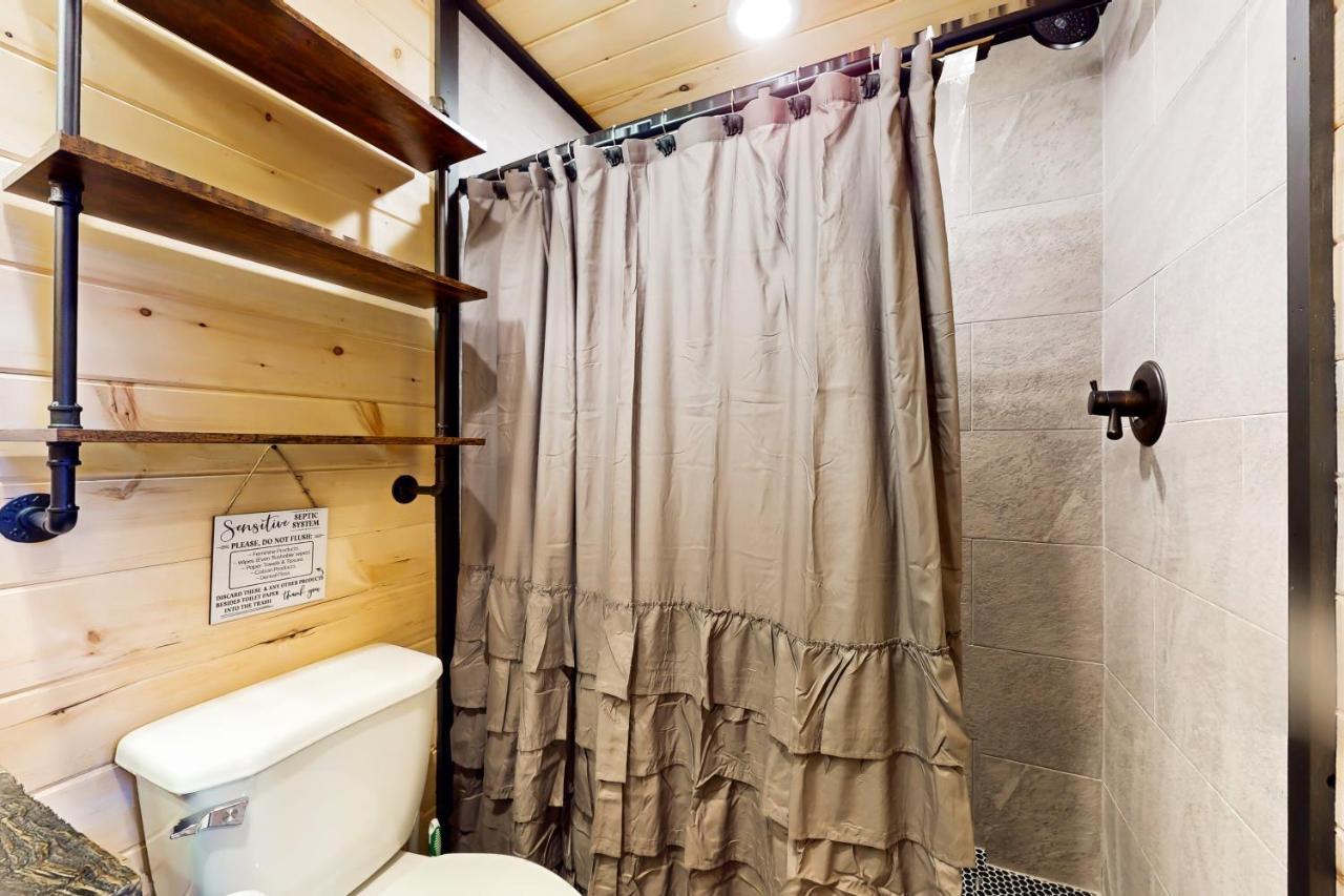 セバービル Fiesta Hills Hideawayヴィラ エクステリア 写真
