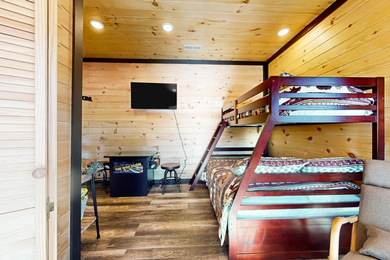 セバービル Fiesta Hills Hideawayヴィラ エクステリア 写真